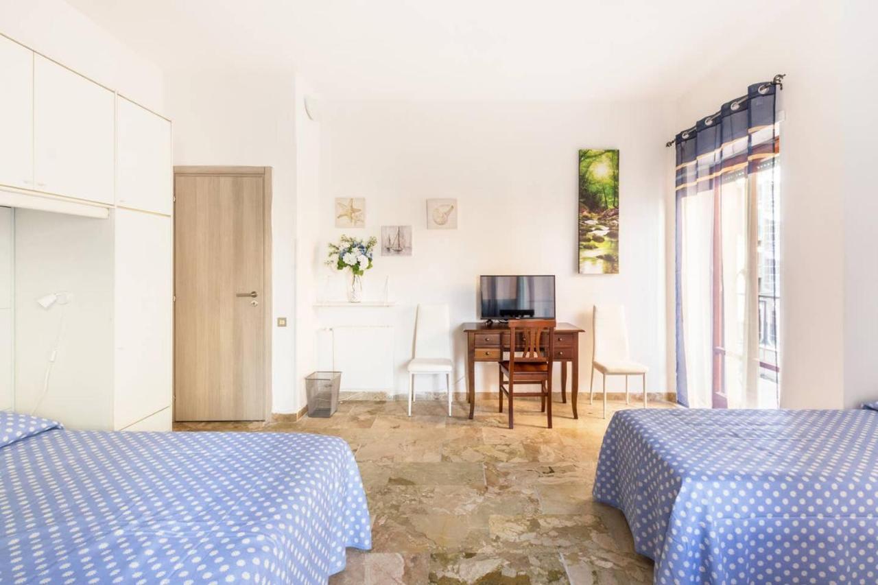 Apartment Romekindhome - Vatican - 3 Bedrooms With Private Bathrooms And Balconies