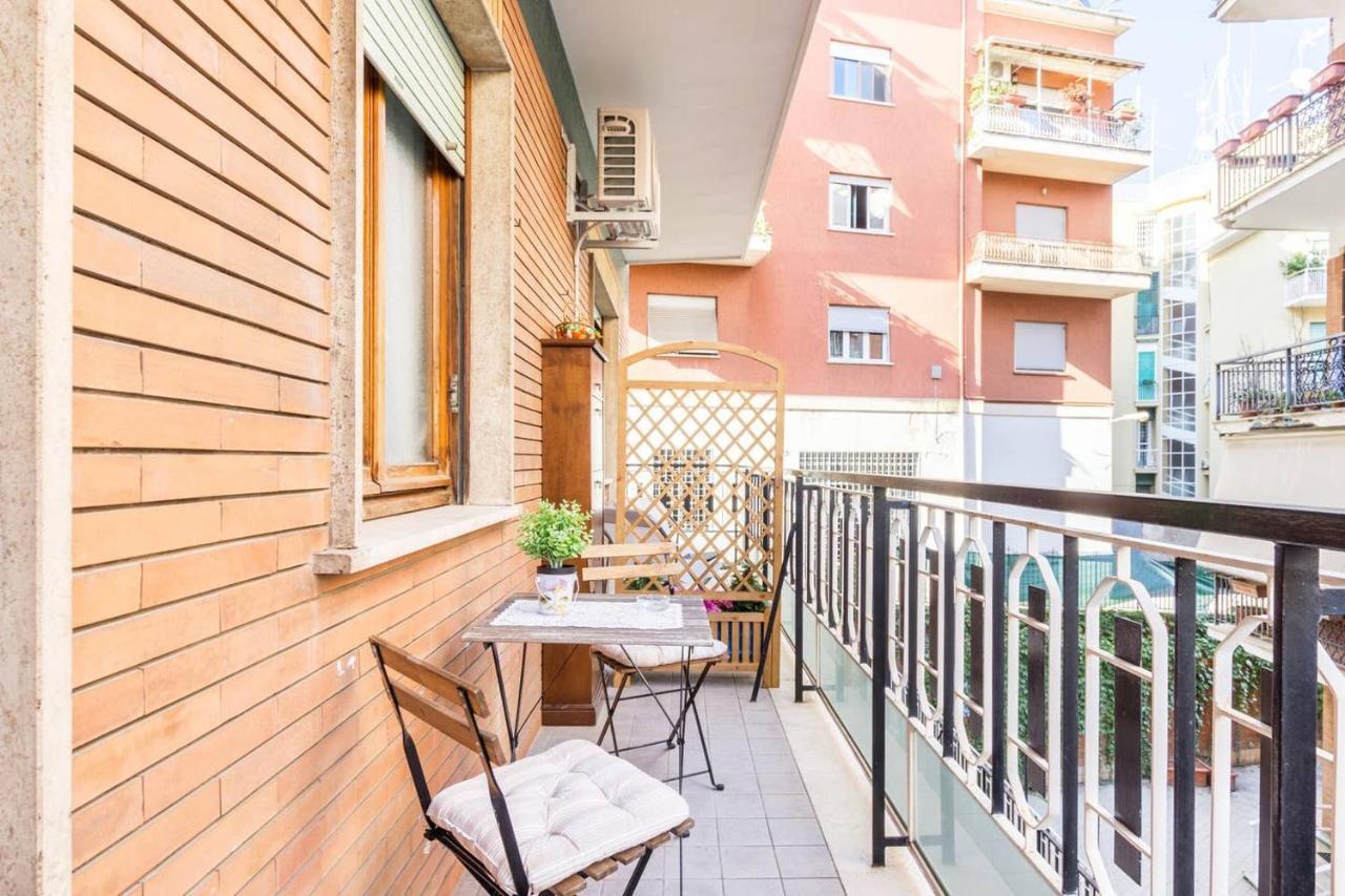 Apartment Romekindhome - Vatican - 3 Bedrooms With Private Bathrooms And Balconies Rome