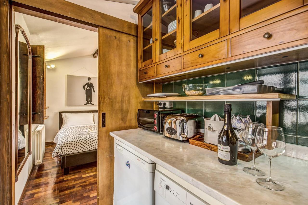 Homehouse Garofano - Rione Monti - Colosseum Rome