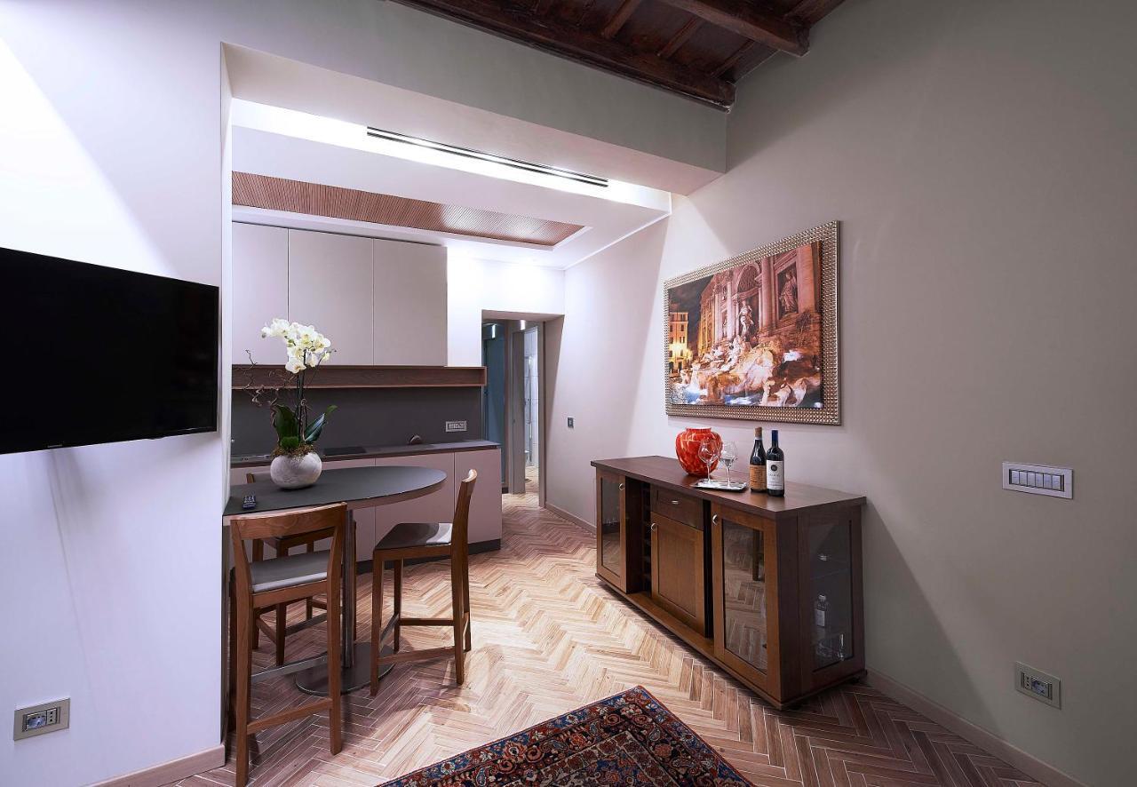 Harry's Bar Trevi Luxury - Modelli Guest house