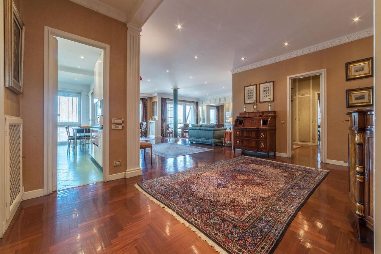 San Pietro Exclusive Panoramic Flat Apartment