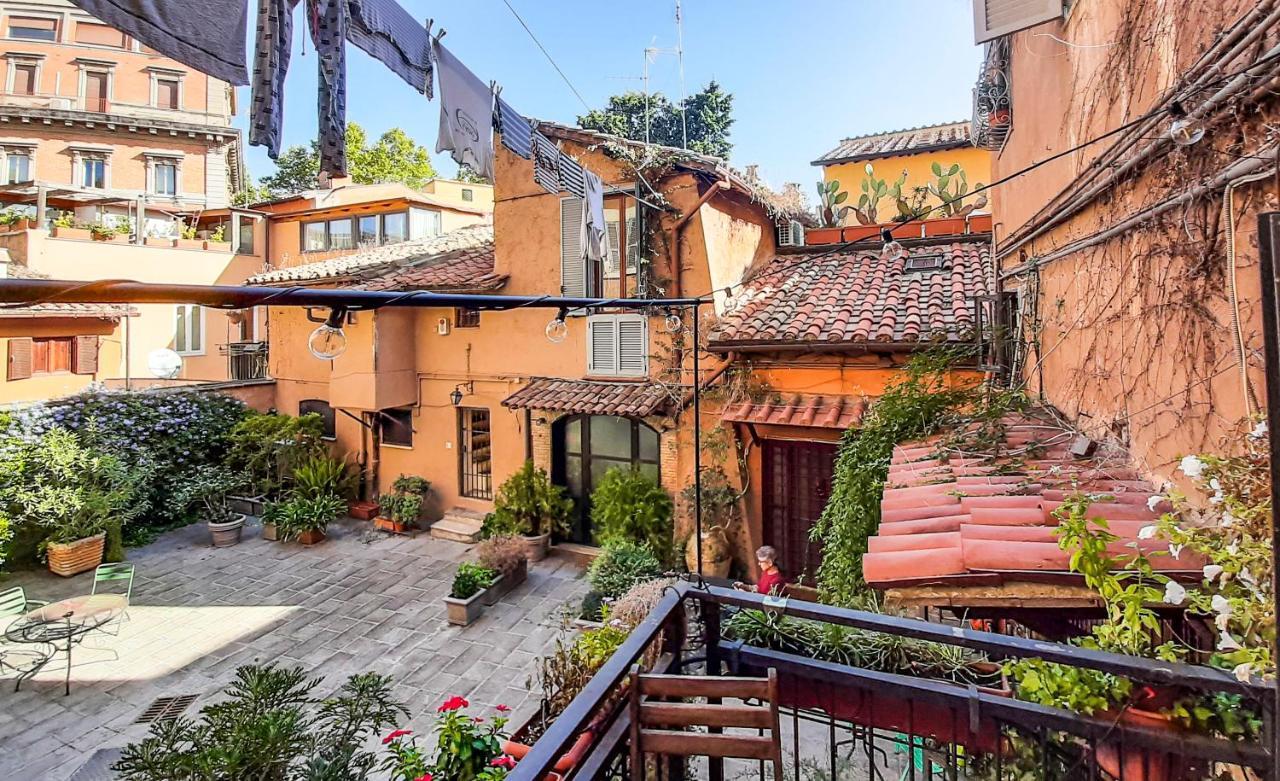 Casa Del Moro - Romantic Loft In Trastevere Roma
