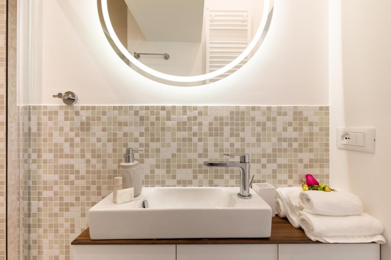 Buzzstays - Stylish Vatican Downtown Rome