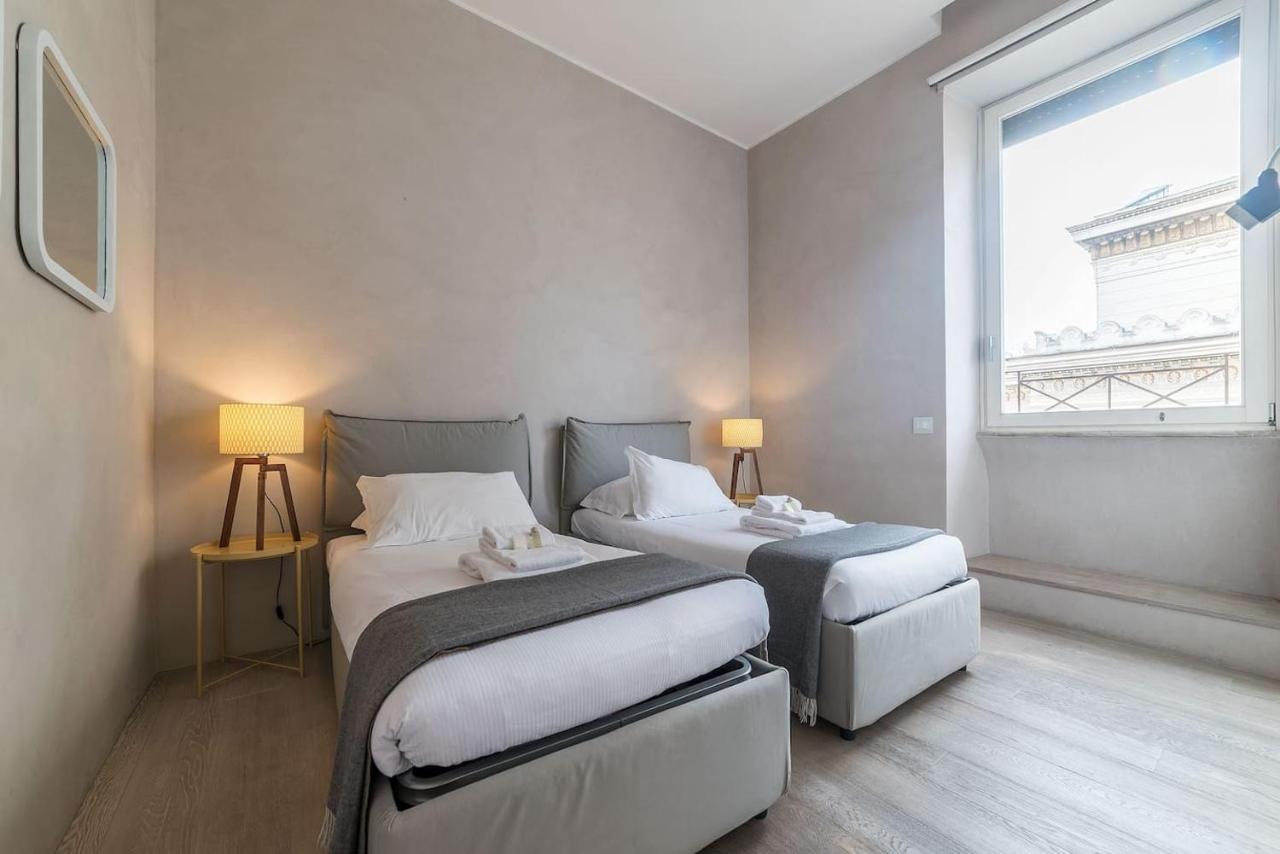 Stunning Views Over Central Rome's Rooftops - Fromhometorome Rome