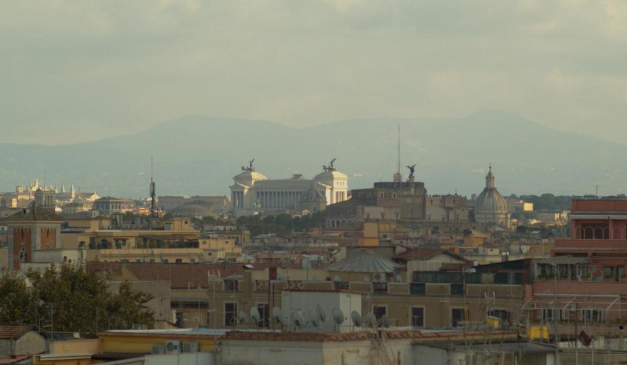 Apartment Panoramic View Of St. Peter