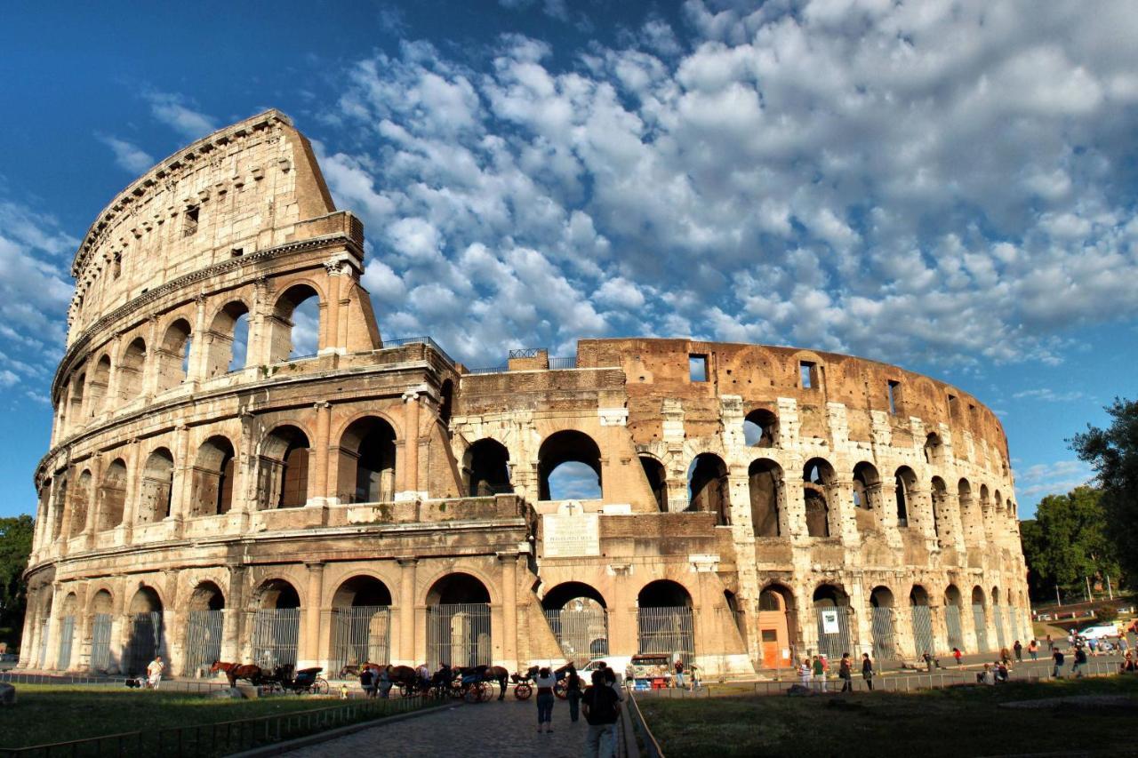 Loft In Termini-colosseum Apartment *