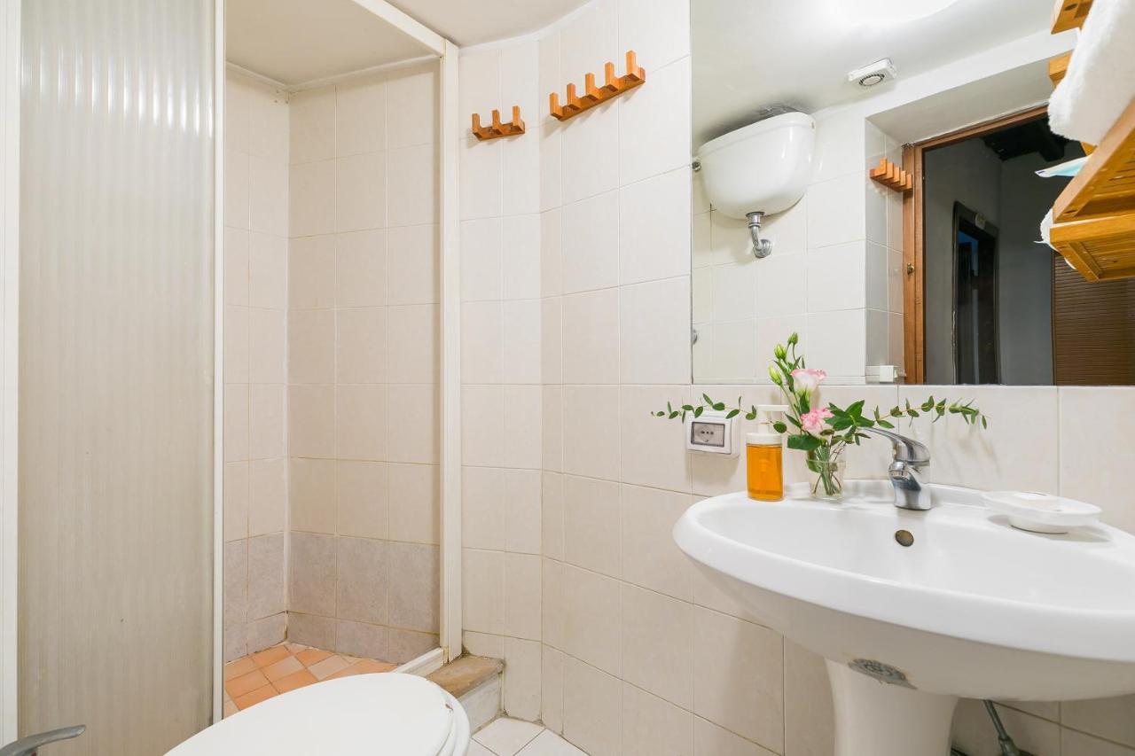 Appartamento Moro 50 - Loft In Trastevere