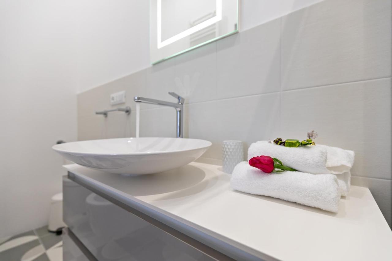 Apartment Buzzstays - Stylish Vatican Downtown Rome