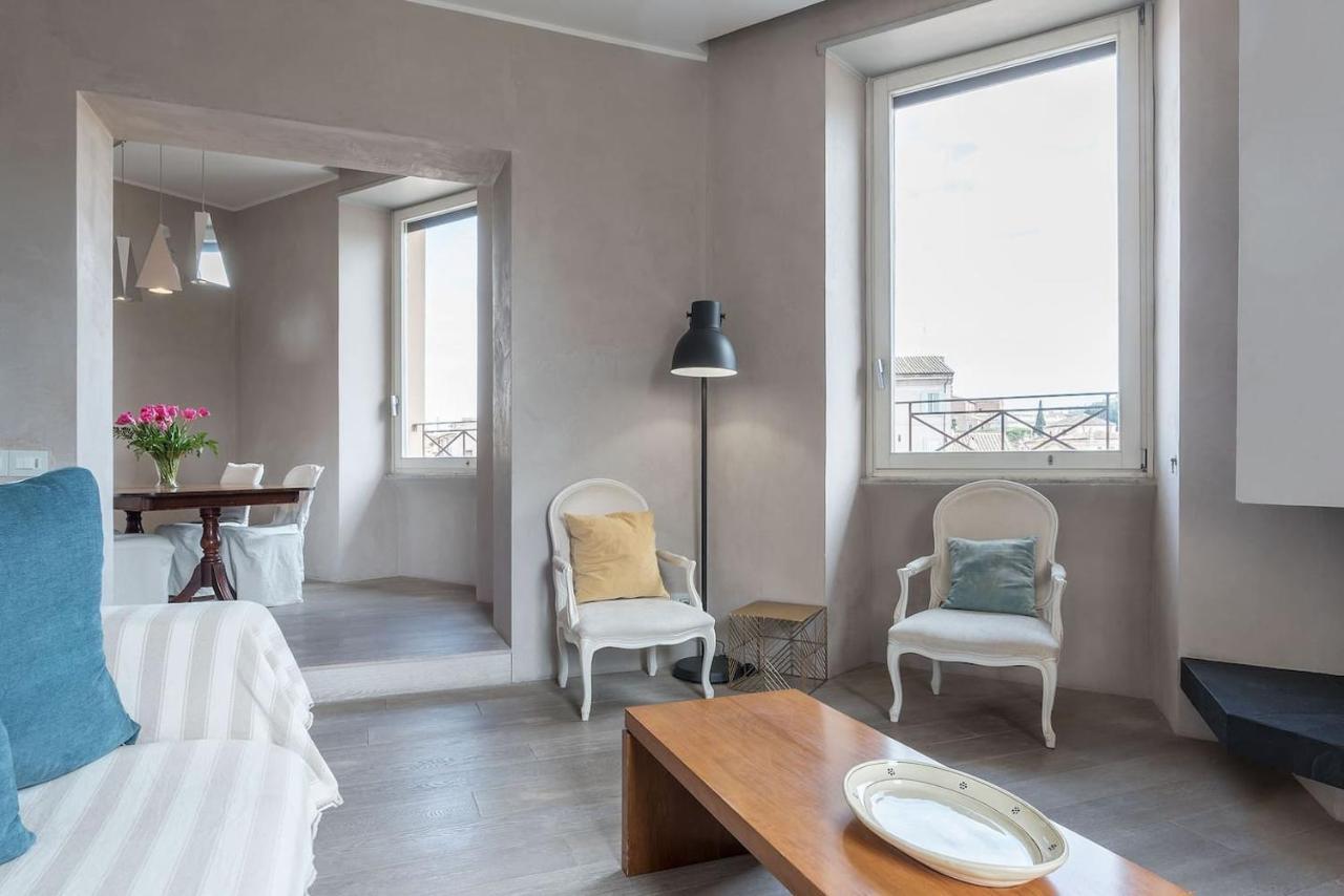 Stunning Views Over Central Rome's Rooftops - Fromhometorome Apartment Rome