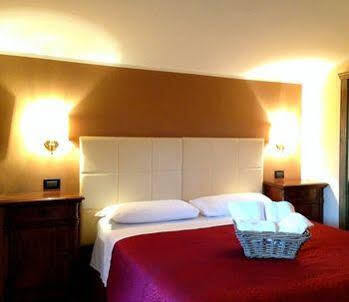 Domus Tiberina Hotel Rome
