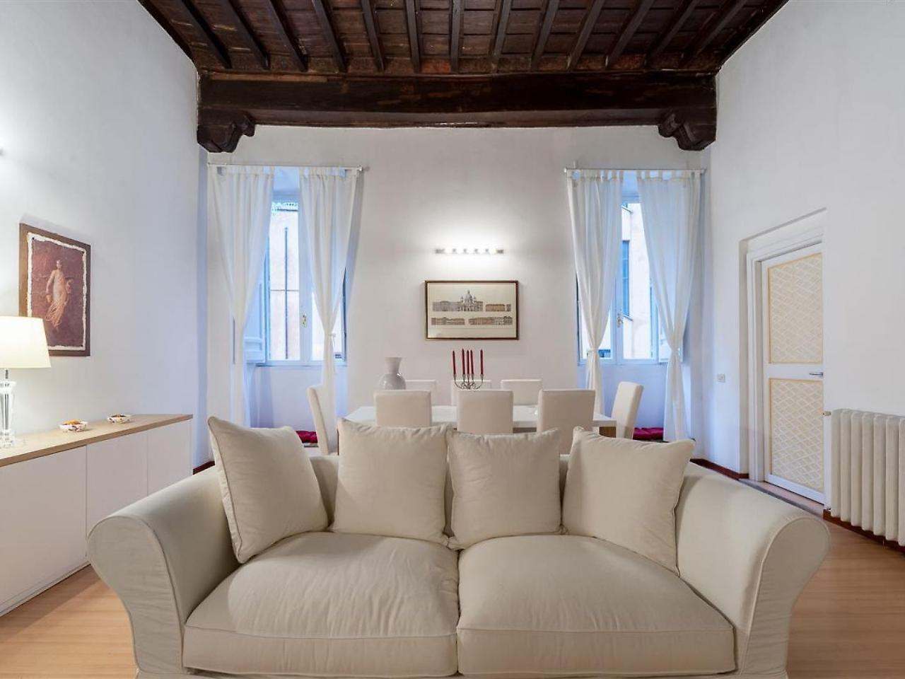 In - Bramante Luxury Apartment