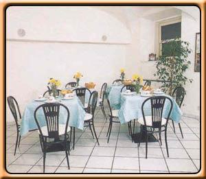 Hotel Lussemburgo 2*