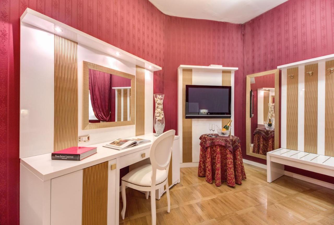Relais Fontana Di Trevi Rome