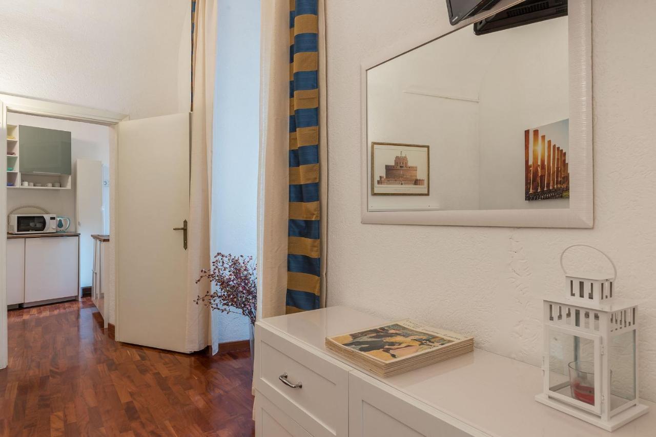 Cs Piazza Venezia Apartment Rome