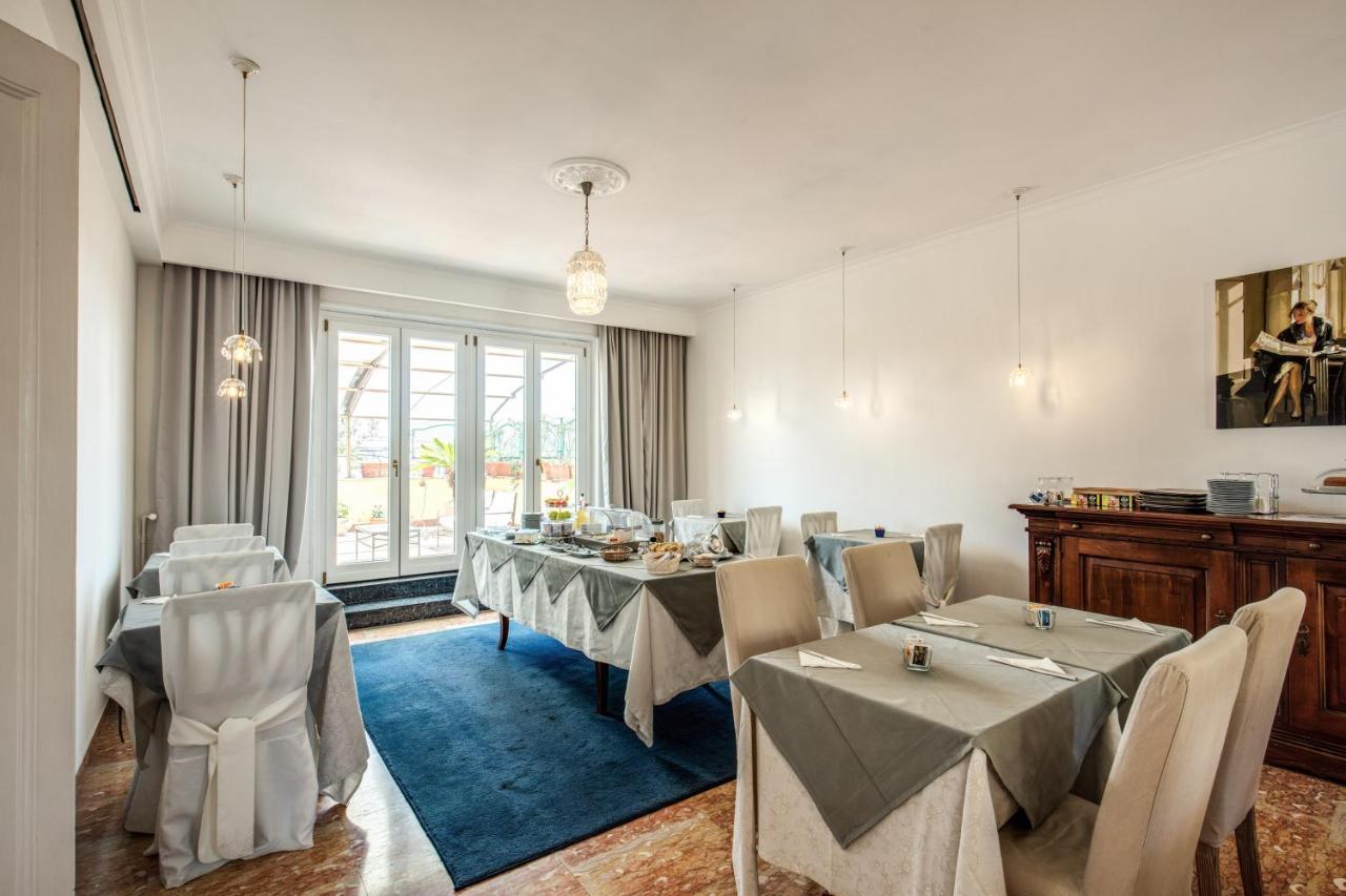 Comfort Astoria Palace Bed & Breakfast 3*