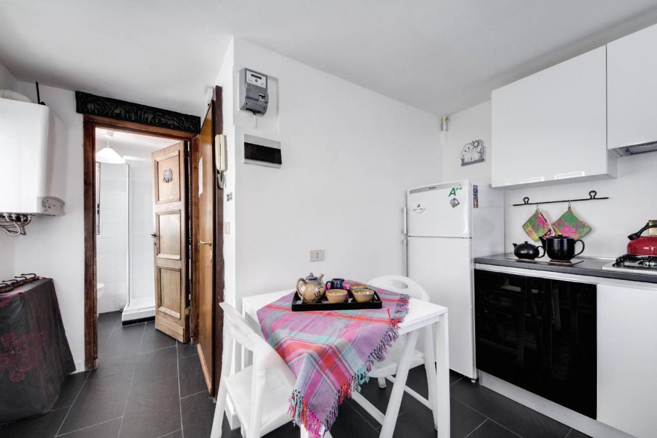 Appartamento Rhome Leonina Roma