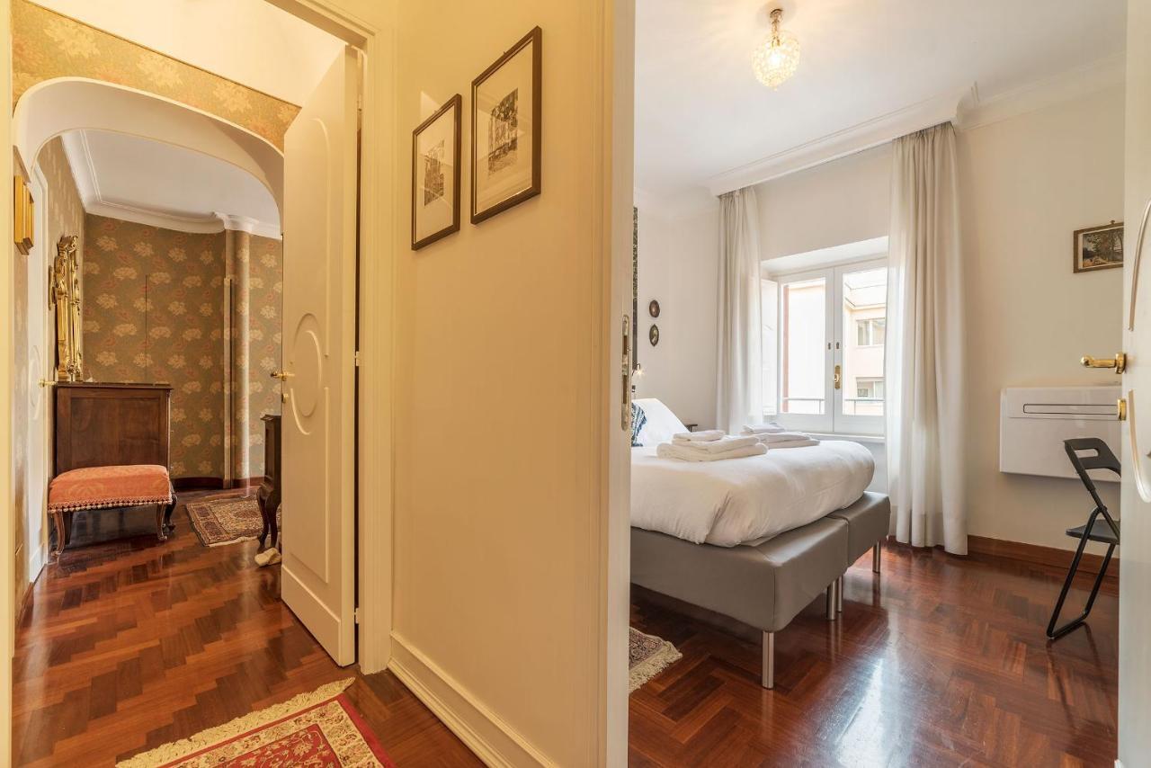 Quiet And Classic On Two Floors, By Trevi Fountain - Fromhometorome * Rome