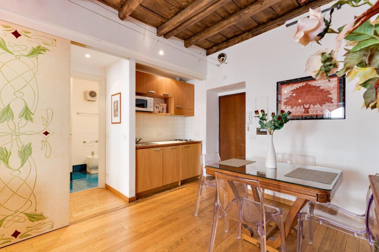 Apartment Piazza Barberini *