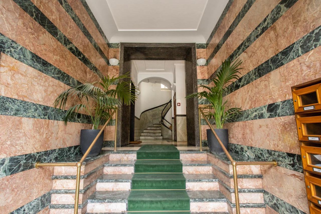 Downtown Srl - Borghese