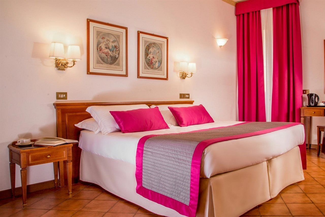 Sole 3* Rome