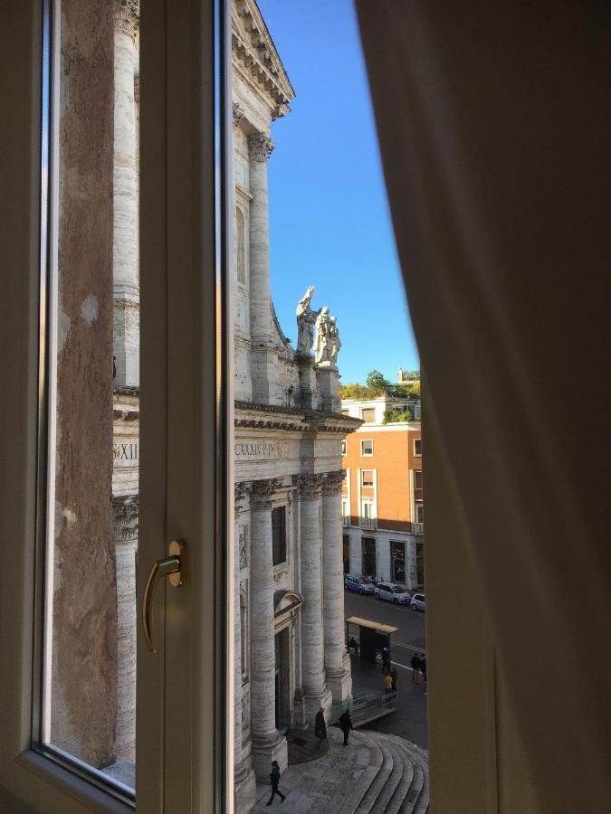Casa Sangalletti * Rome
