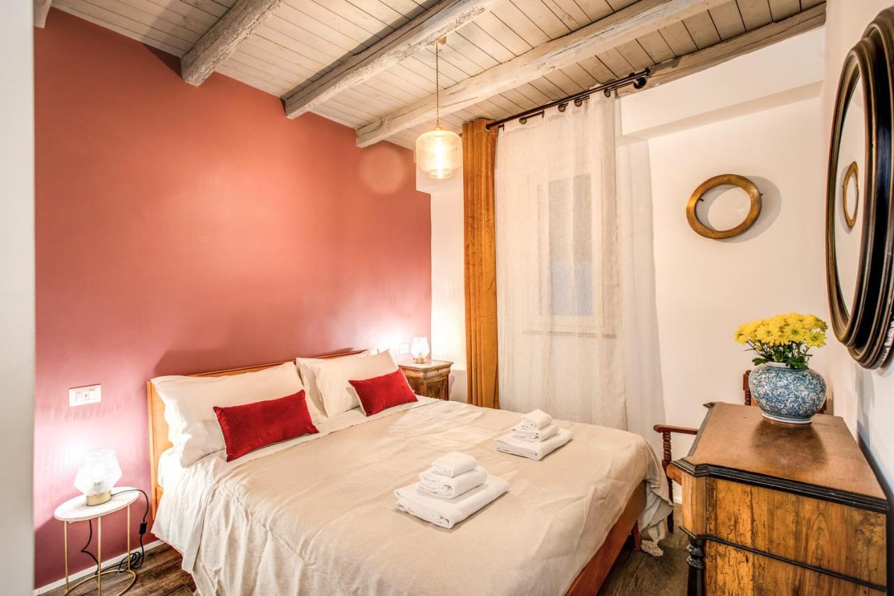 Casacappellari * Rome