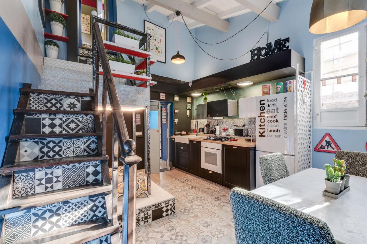 As Feel - Torre Design