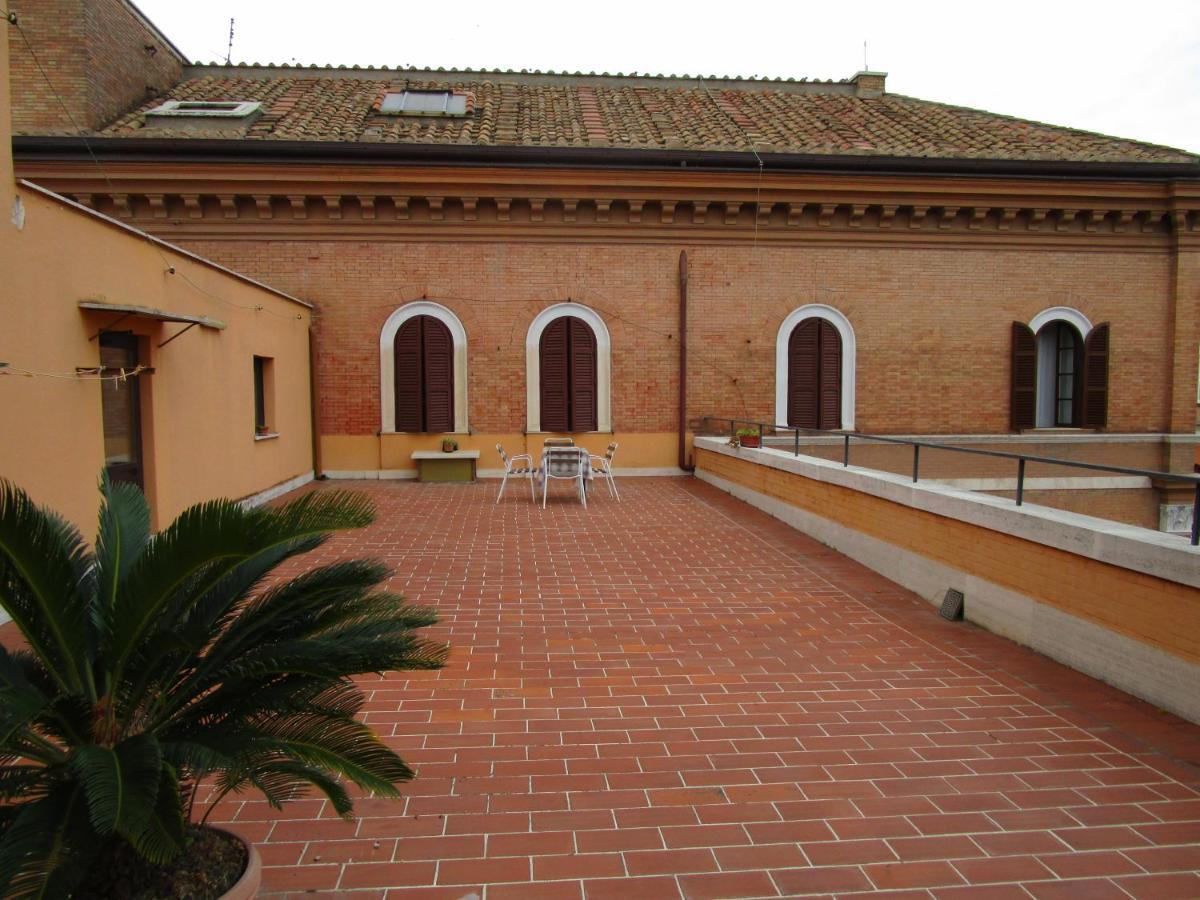 Casa S. Giuseppe Di Cluny Bed & Breakfast *