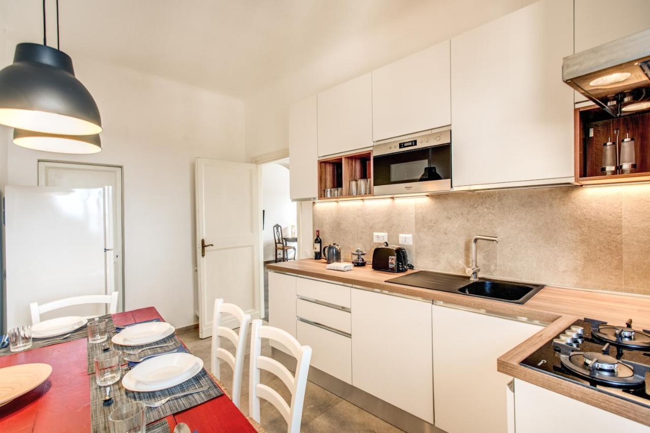 Apartment Cavour Attic With Terrace