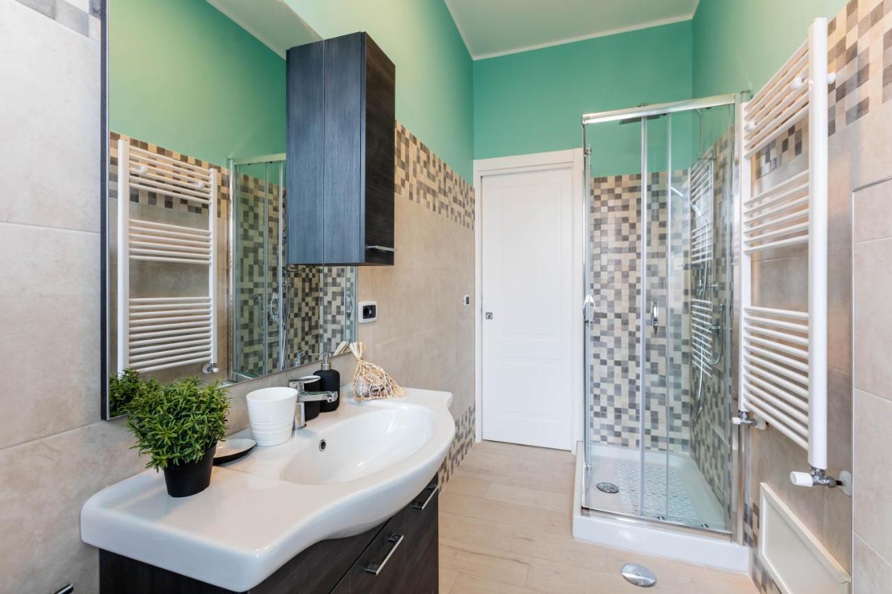 Hostly - Art & Color Midtown - 3br 2ba Apartment Rome