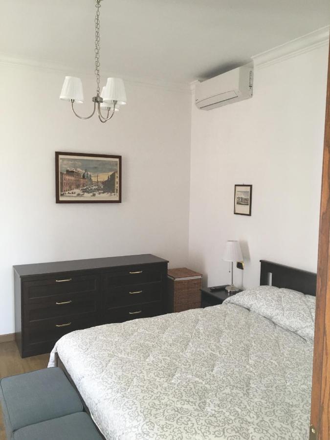 Casa Sangalletti * Rome