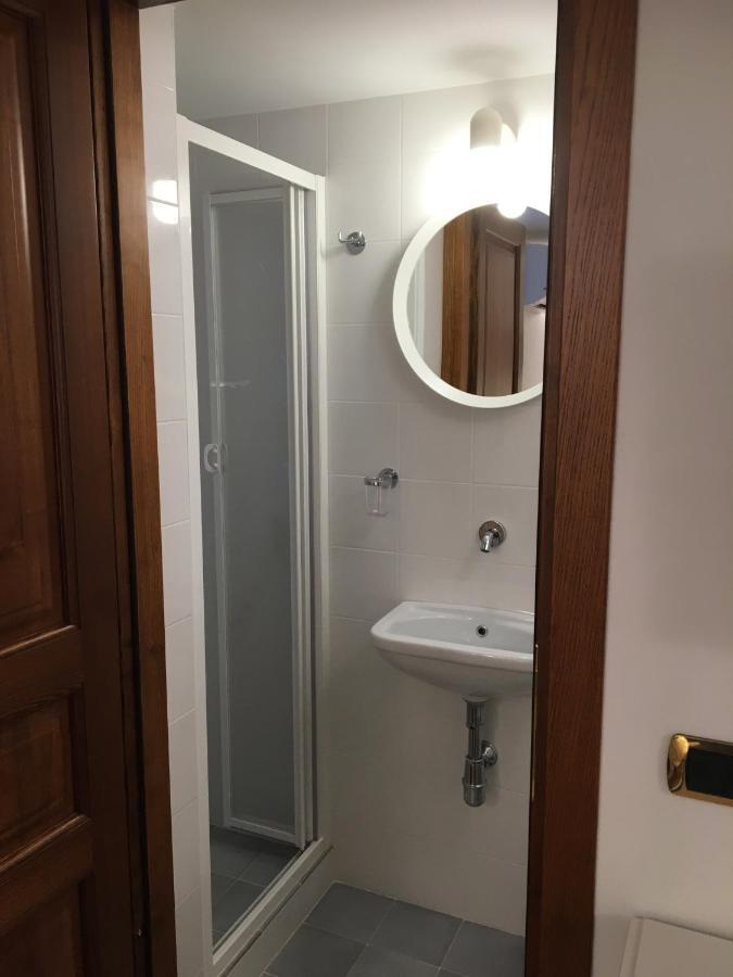 Casa Sangalletti * Rome