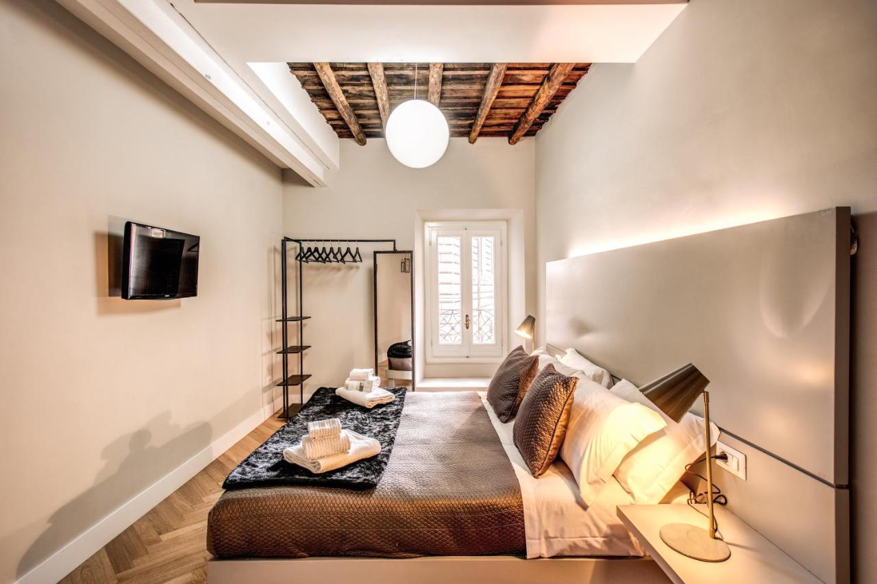 Trevi Fountain Superior 3 Bdr Apartment *