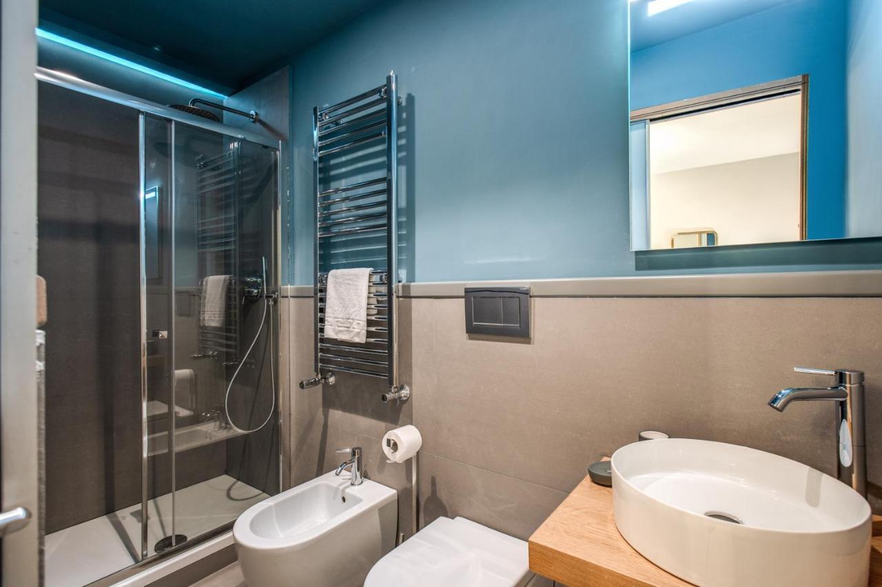 Trevi Fountain Superior 3 Bdr Apartment Rome