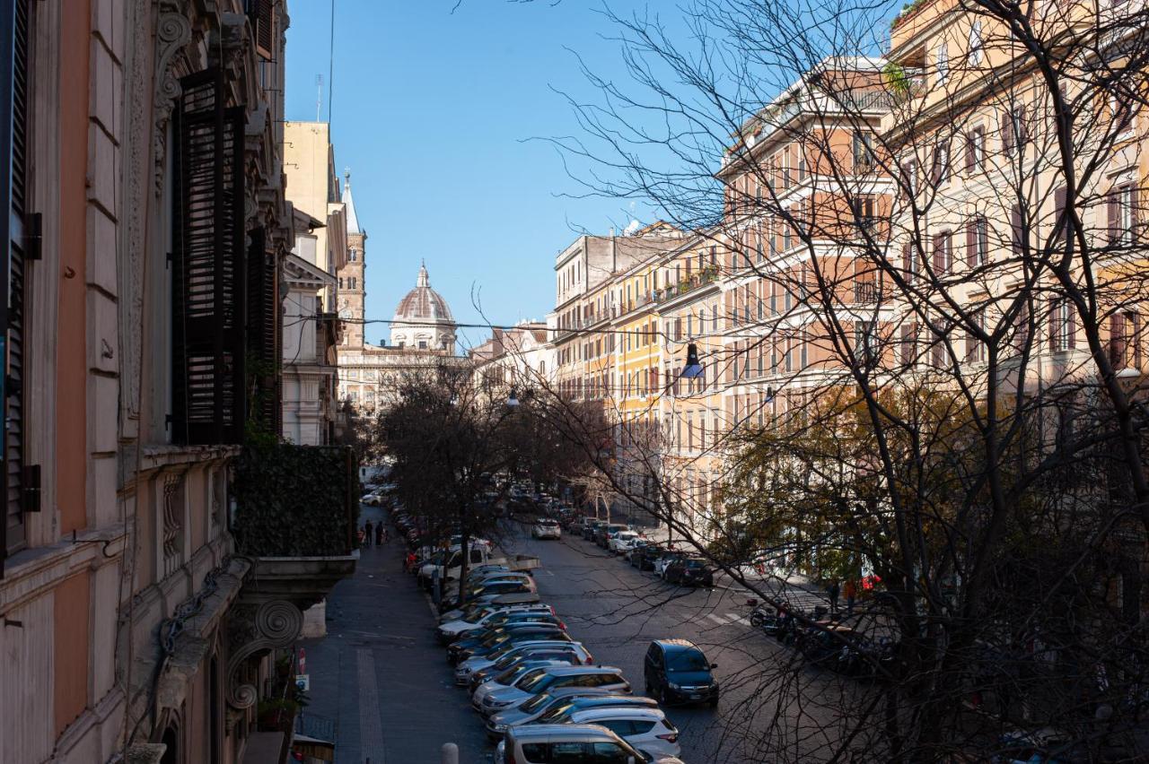 Castel Nepi Near Colosseo Rome