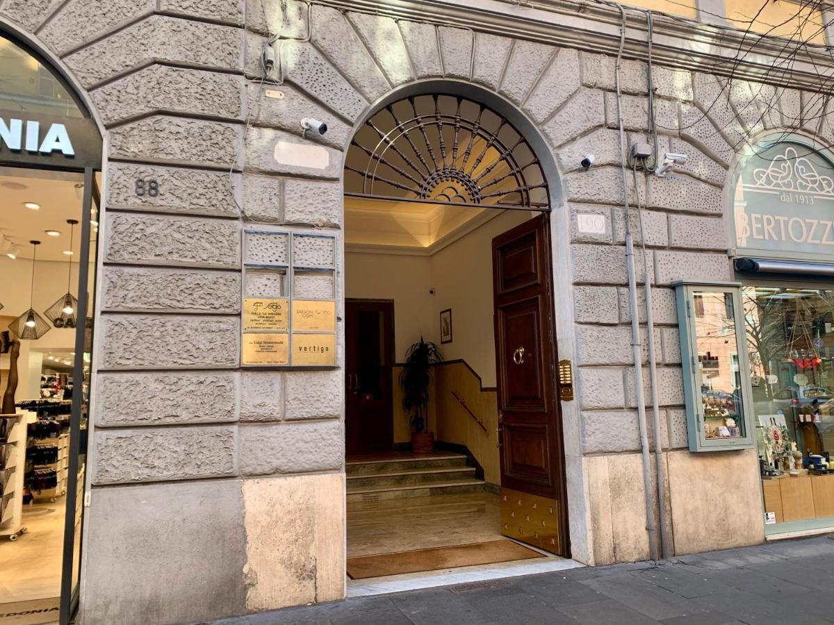 Bed And 2* Rome
