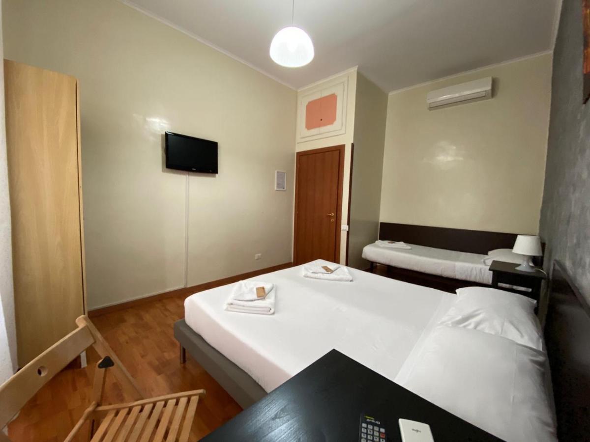 The Place In 2* Rome