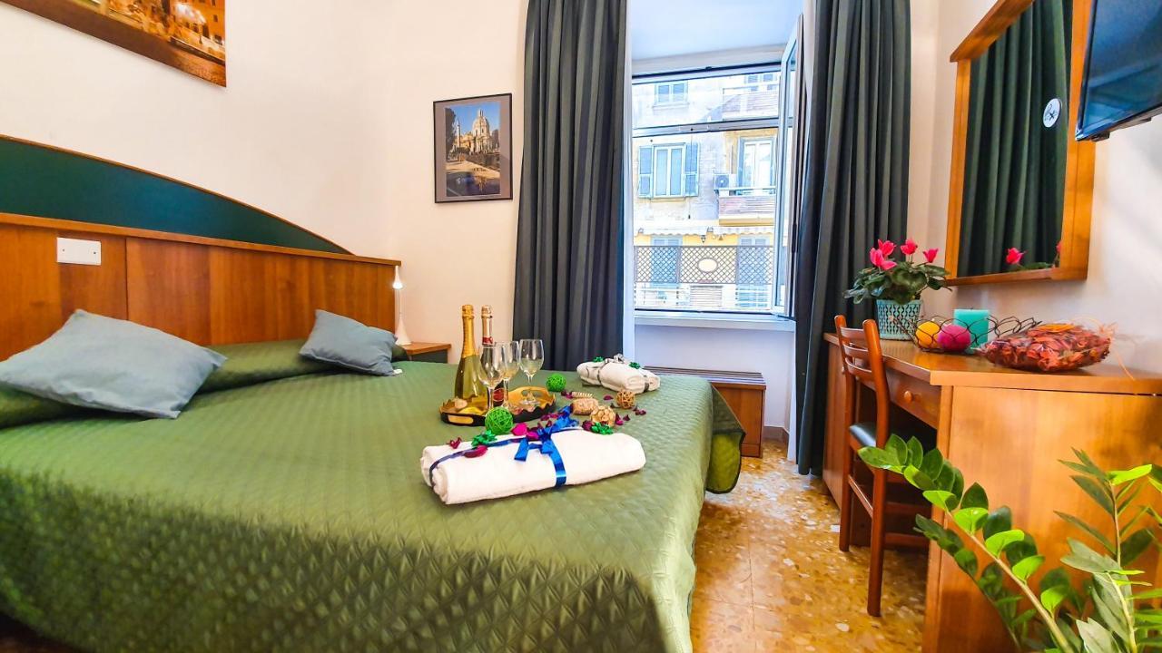 Affittacamere A Casa Simpatia - A Richiesta Parcheggio Gratuito !