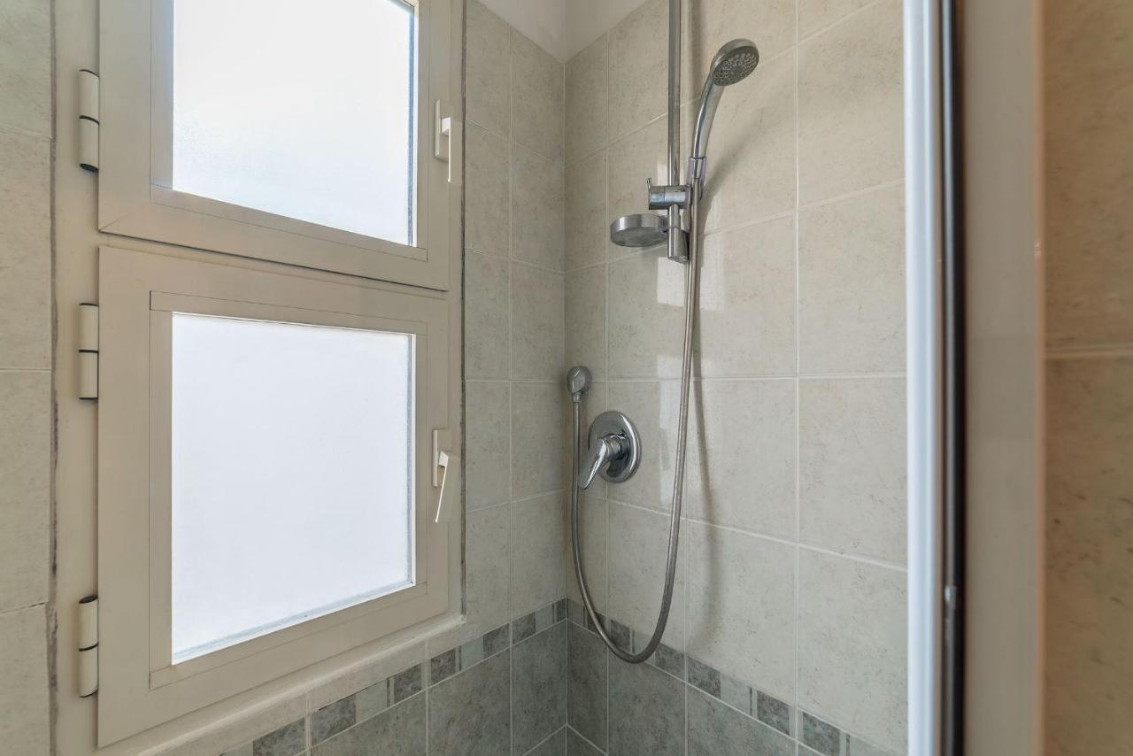 Stazione Termini & Castro Pretorio Flat Apartment
