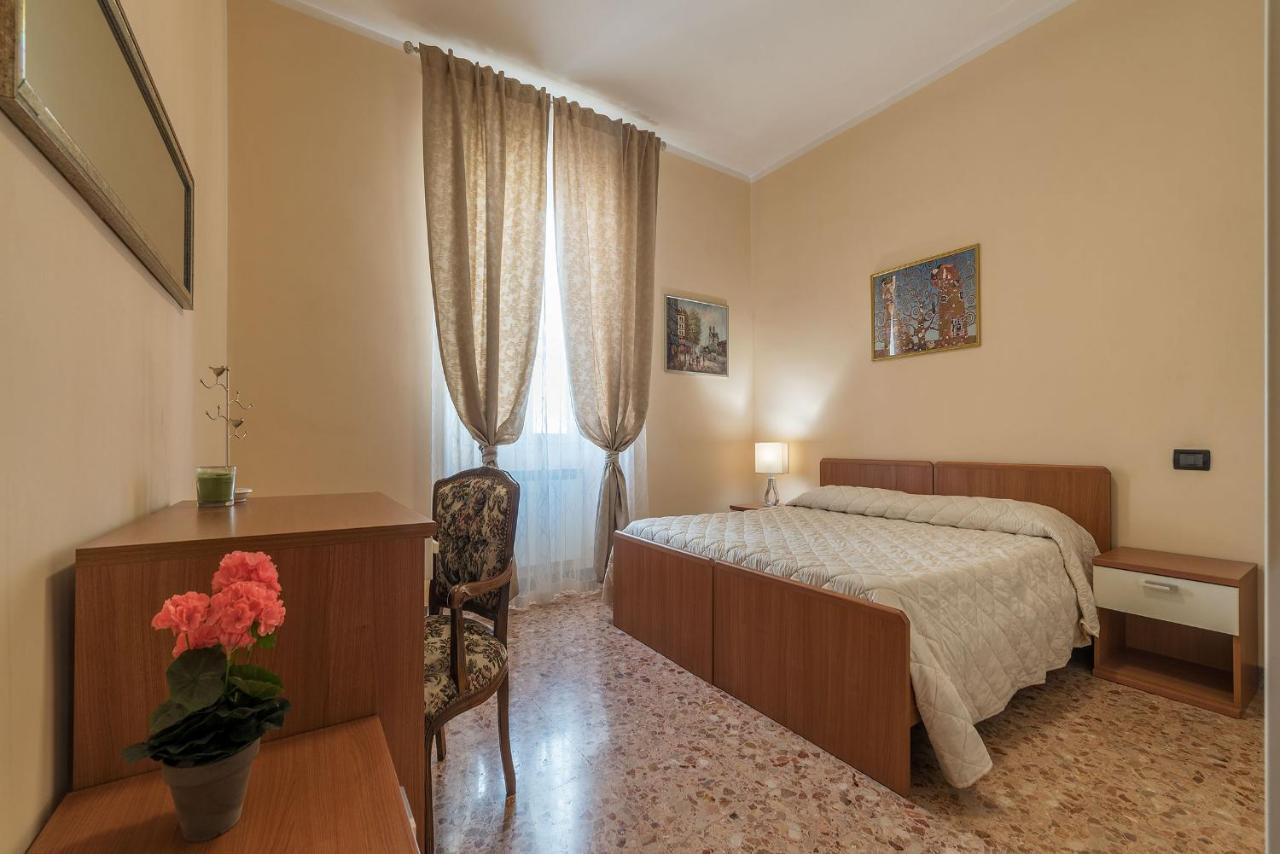 Stazione Termini & Castro Pretorio Flat *