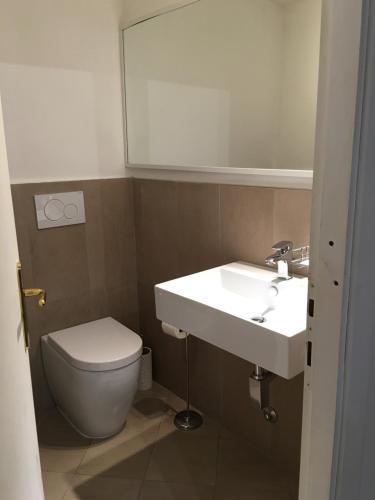 Residenze Romanae - Sangallo Guest house Rome
