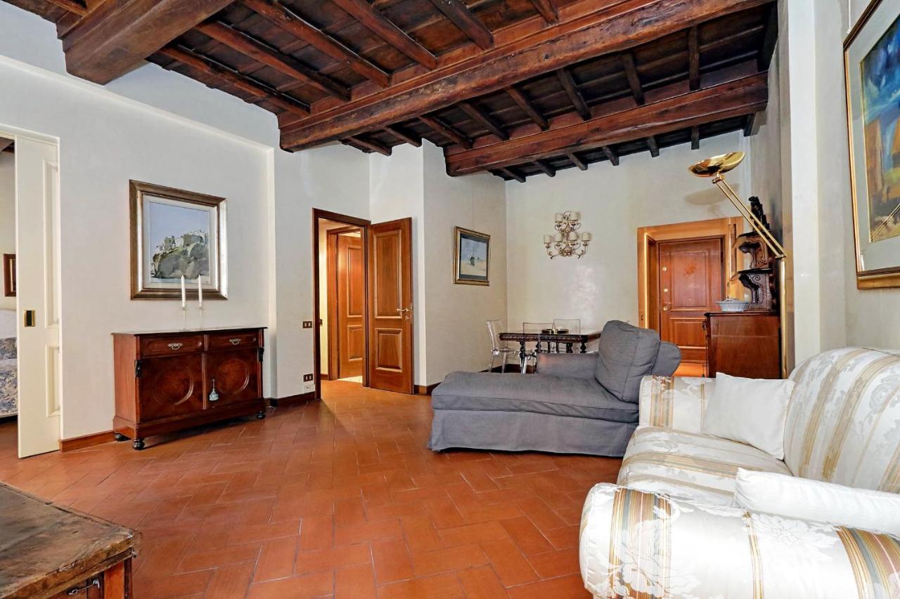 Apartment Trevi Halldis