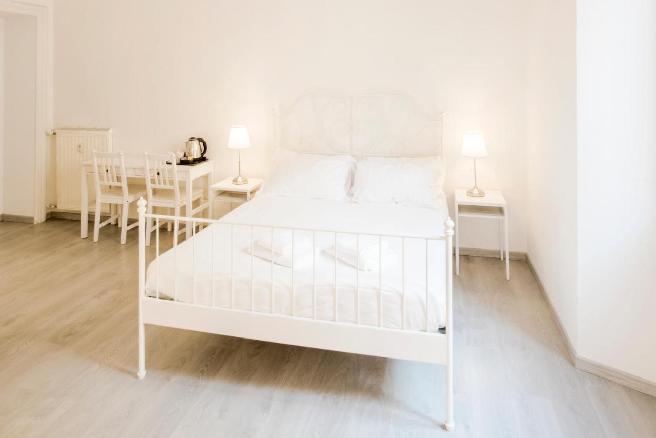 Piazza Cavour 3* Rome
