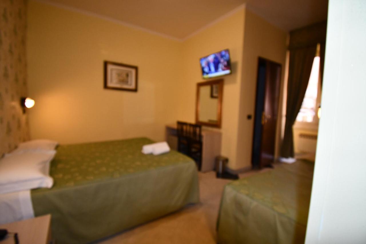 Ferrarese Hotel 2*