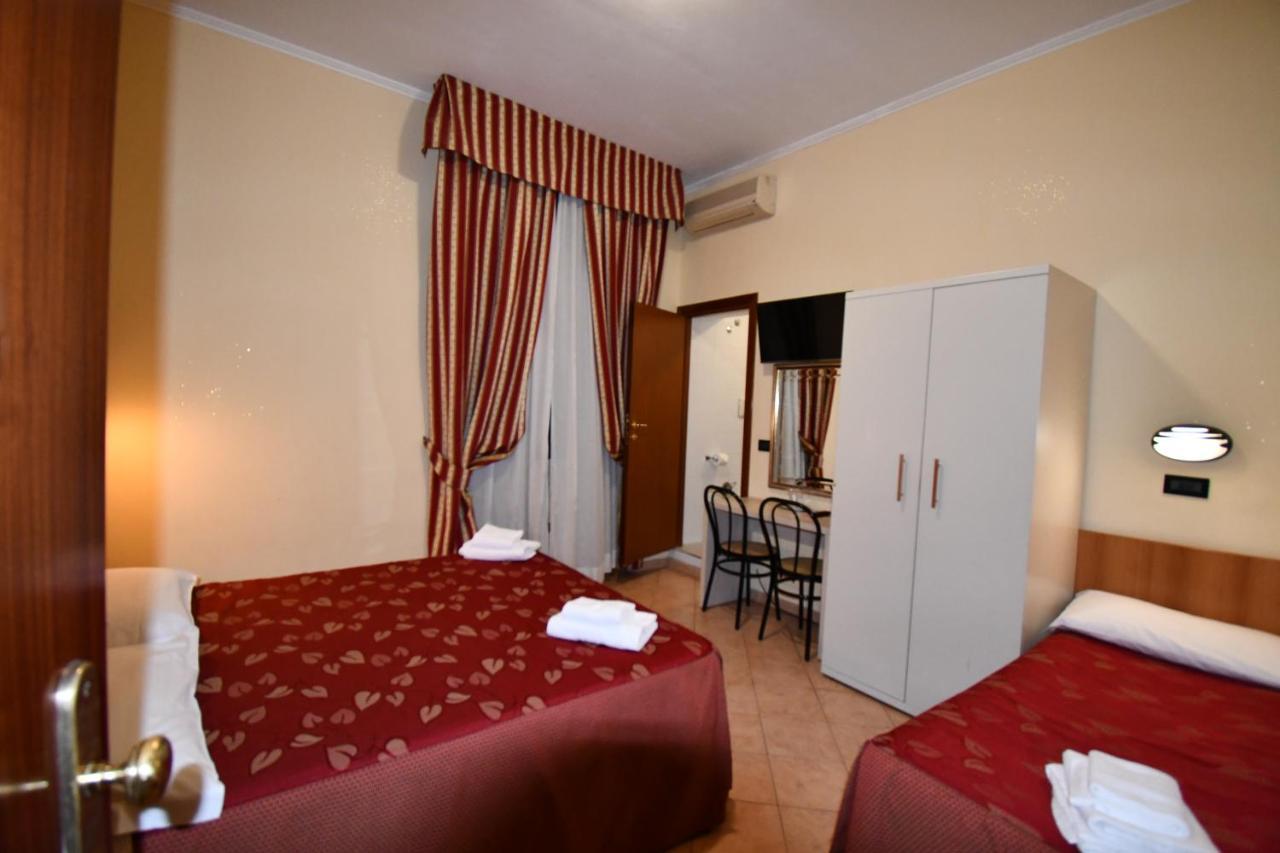 Ferrarese Hotel