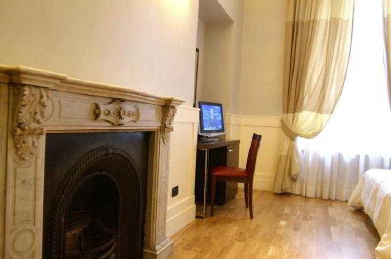 939 Hotel Rome
