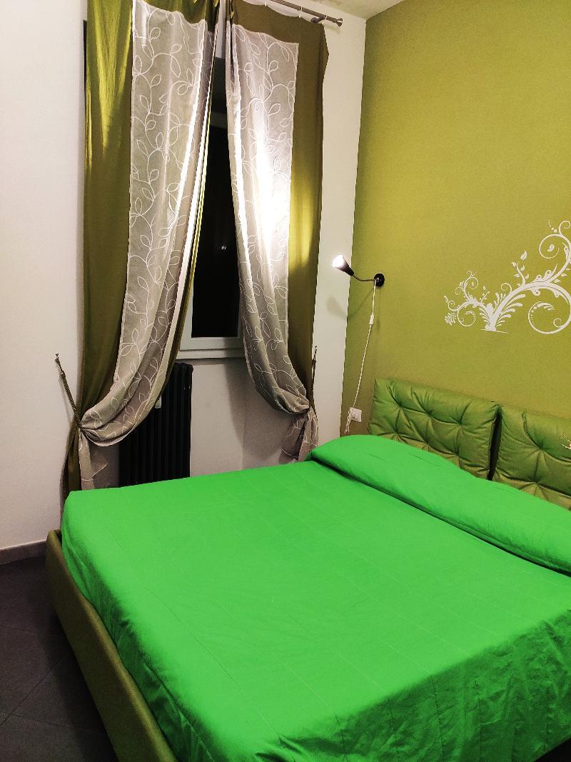 Onetime Guest house 3*