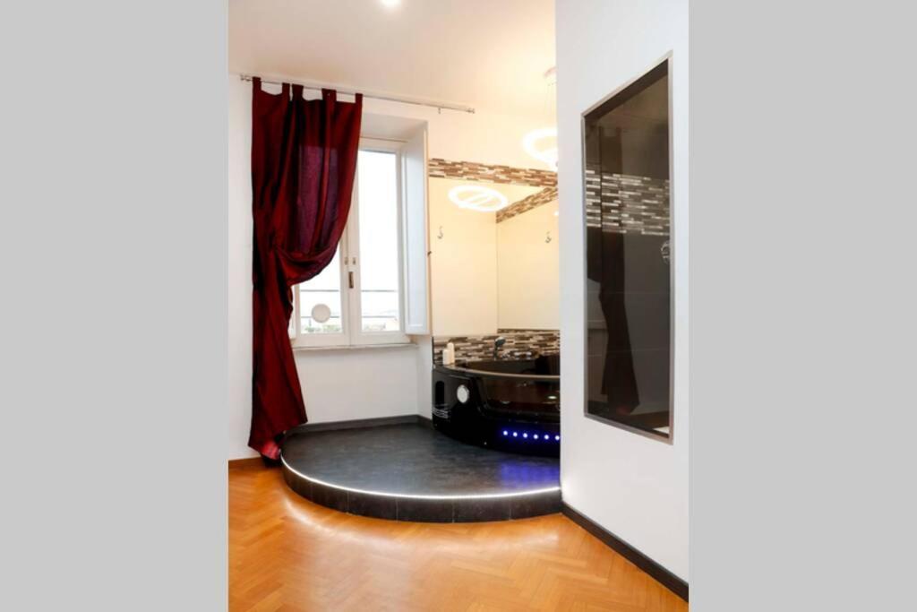 Enchanting Jacuzzi Trastevere Appartamento