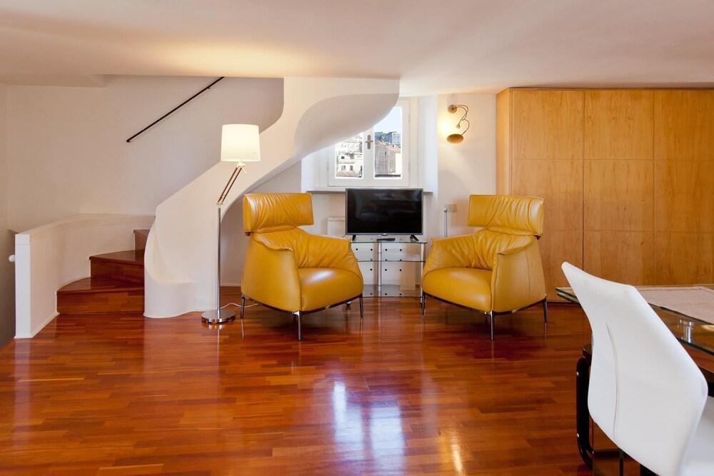 Hotel Centini Toni Luxury Rooftop Rome
