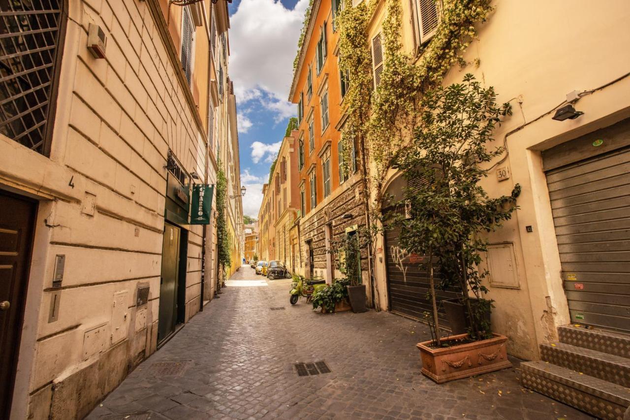 Colonna - Via Del Corso Big Appartamento